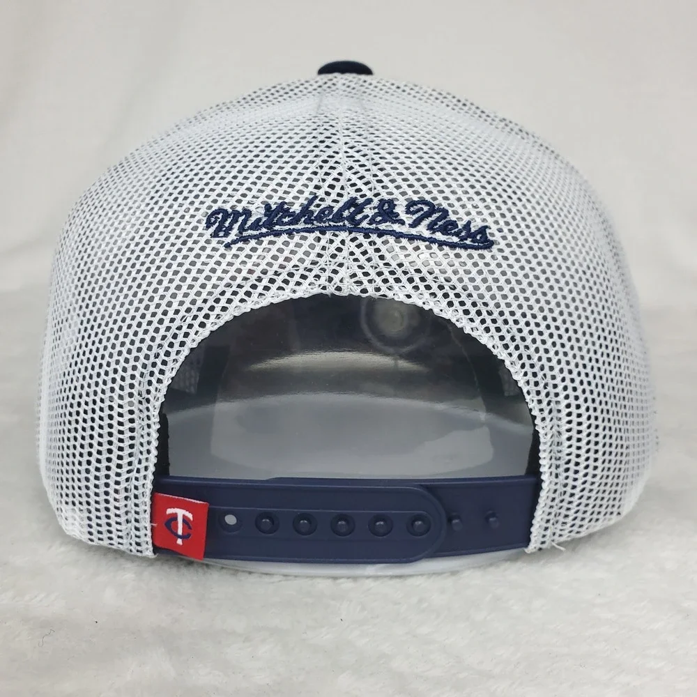 Minnesota Twins Mitchell‎ & Ness MLB Trucker Hat Cap 3D Logo Roped Bill Navy NWT
